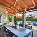 Sunset With Sea View For 6 Persons Near Novigrad Villa Bužinija