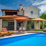 Sunset With Sea View For 6 Persons Near Novigrad