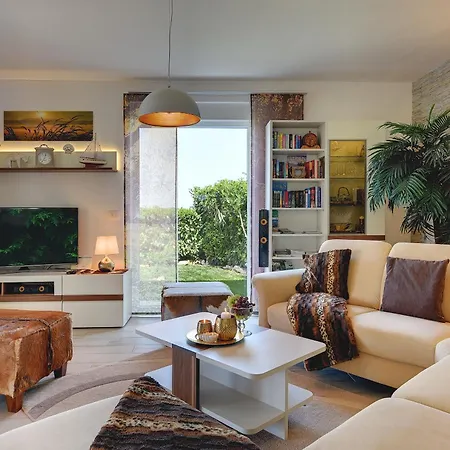 Sunset With Sea View For 6 Persons Near Novigrad *