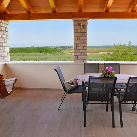 Sunset With Sea View For 6 Persons Near Novigrad Villa *