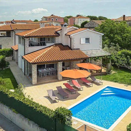 Sunset With Sea View For 6 Persons Near Novigrad